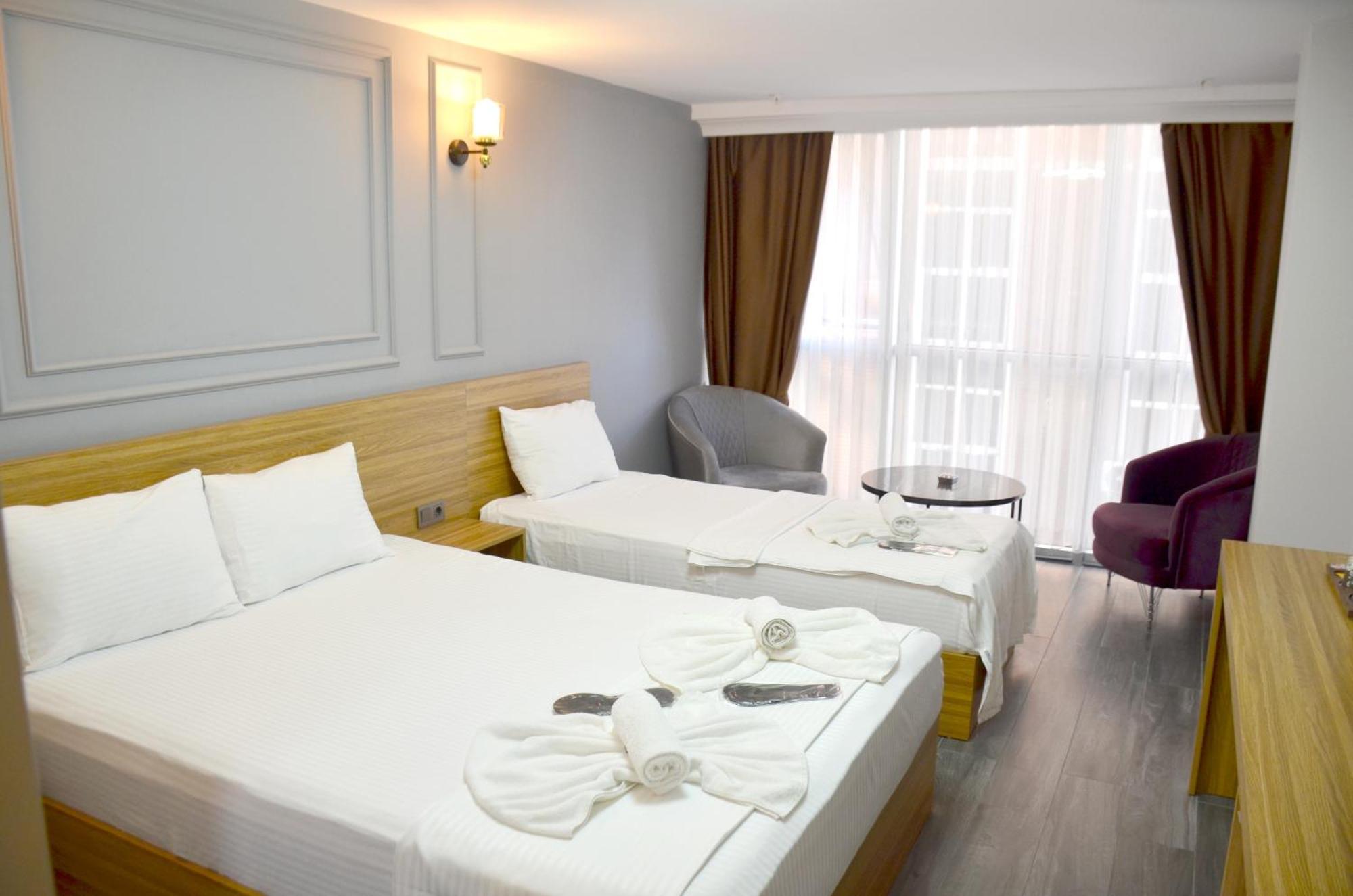 Waves Hotel Istanbul Bagian luar foto