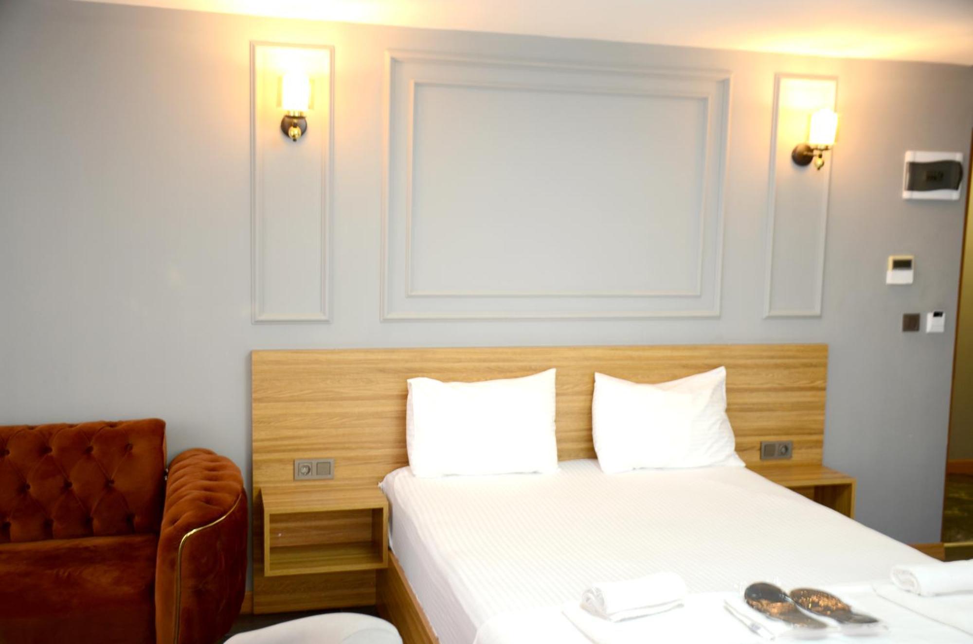 Waves Hotel Istanbul Bagian luar foto